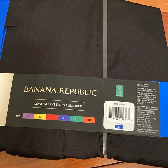 Banana Republic Long Sleeve Satin Pullover - Picture 6 of 6